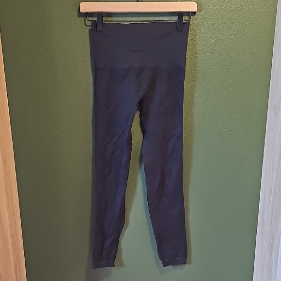 Spanx‎ Black High-Waisted Leggings Size Small - Picture 1 of 4